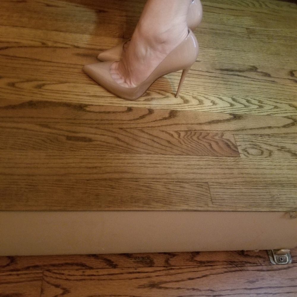 Christian Louboutin so Kate 120 patent heels - Picture 15 of 16